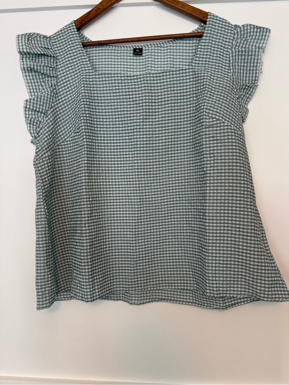 NWOT Green and White Gingham Ruffle-Sleeved Shirt
